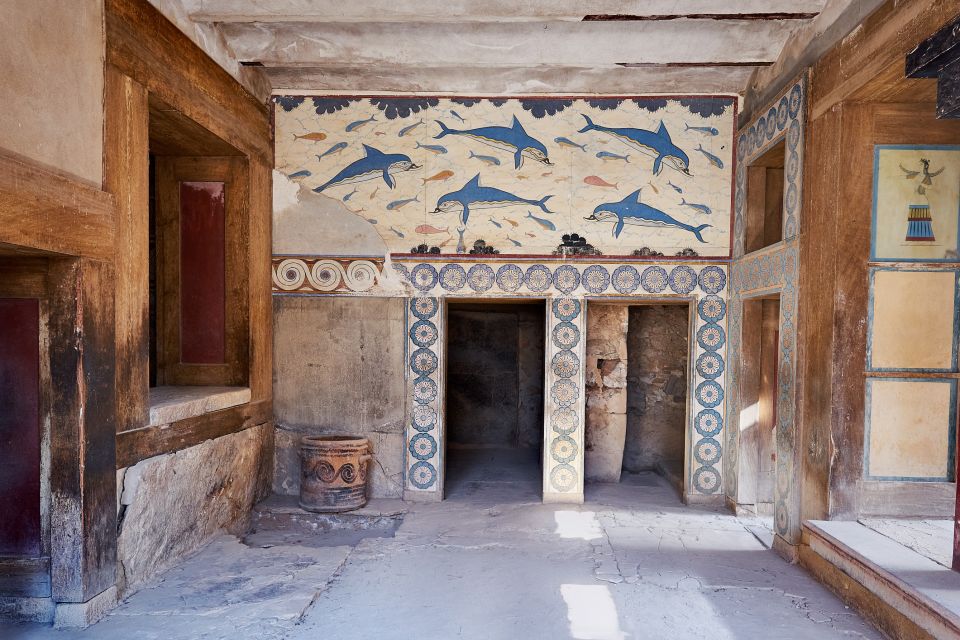 Knossos Palace Skip-the-Line Ticket & Private Guided Tour - Key Points