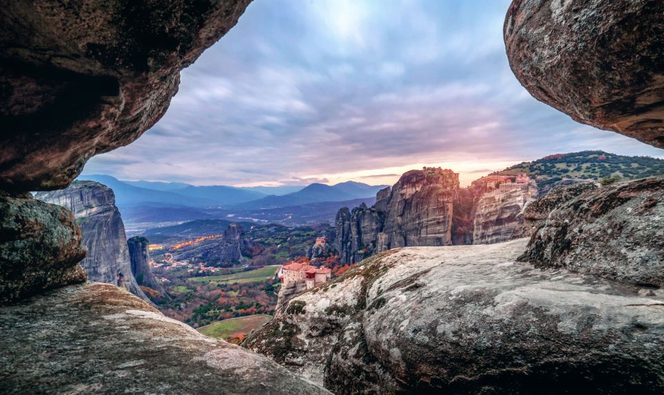 Meteora: Sunset Hike to Secret Caves - Key Points