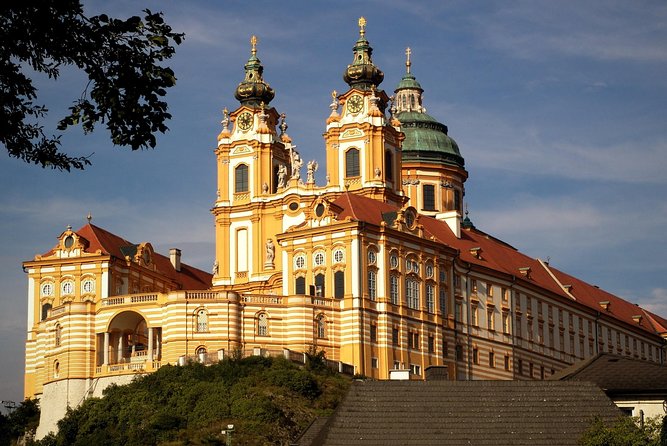 One Way Transfer From Vienna to Salzburg With Optional Stop at the Melk Abbey - Key Points