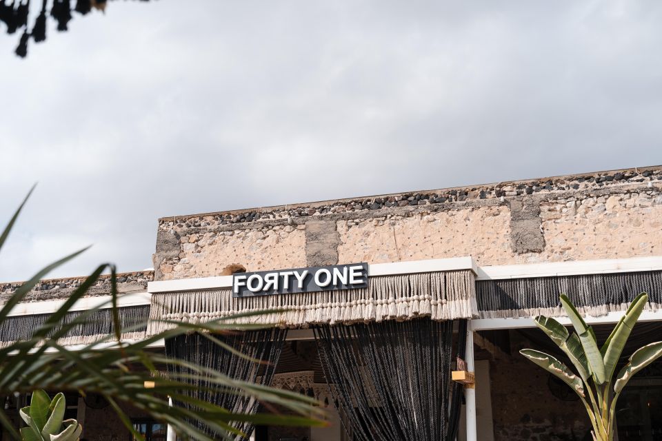 Perivolos Beach: Cooking Class Fortyone Bar Restaurant - Key Points