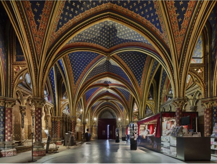 Private Walking Tour: Ste-Chapelle, Conciergerie, Notre Dame - Key Points