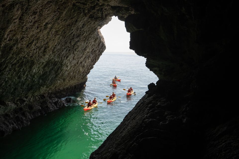 Sesimbra: Arrábida Natural Park Kayak Tour - Key Points