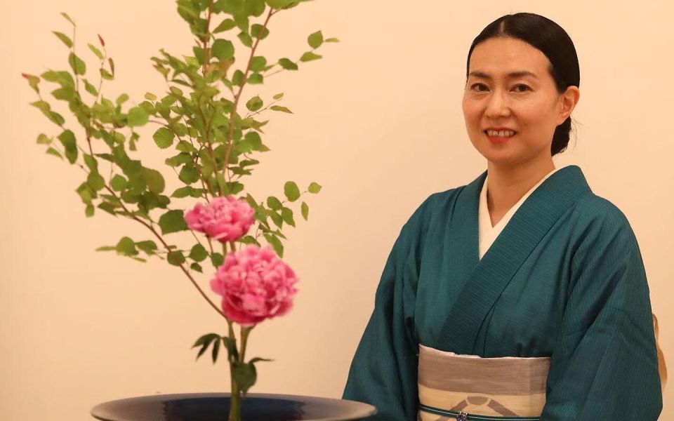 Tokyo: Private Japanese Traditional Flower Arrangement - Key Points
