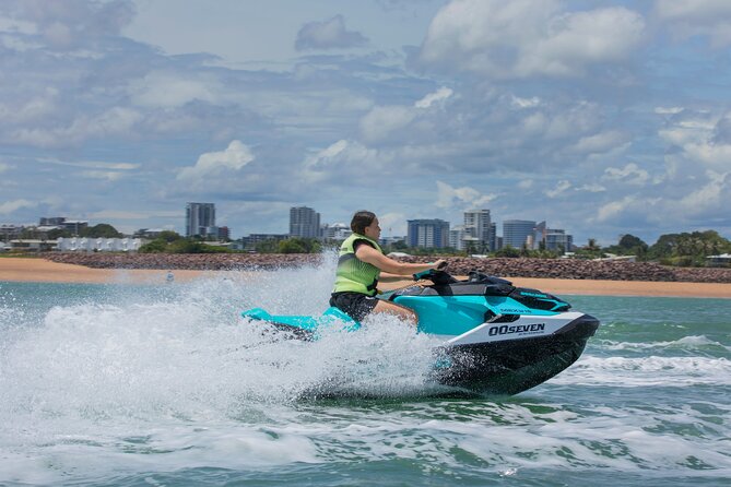 1-Hour Thunderball Shipwreck Jet Skiing in Darwin