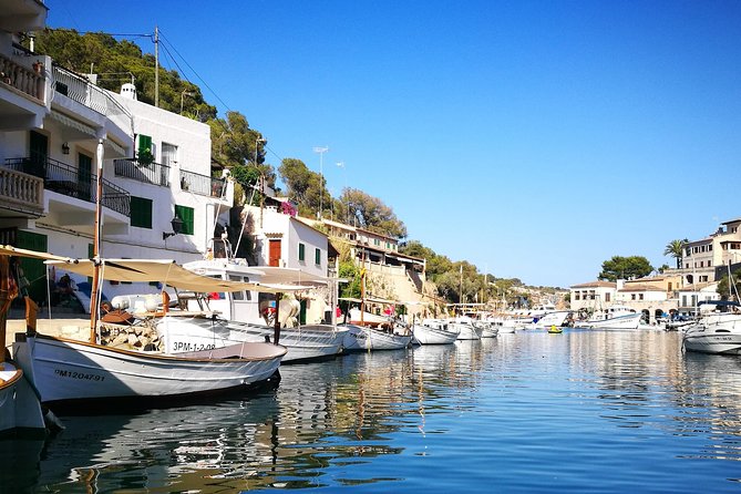 2 H. Boat Tour From Cala Figuera to Caló Del Moro and S´Almonia - Tour Highlights