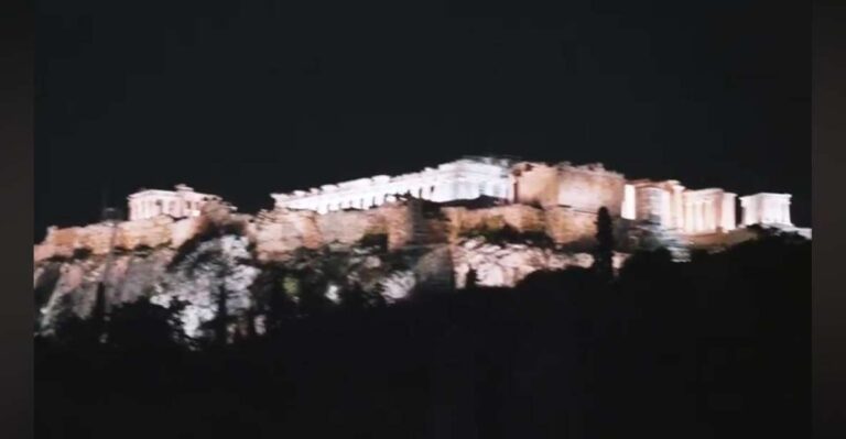 4 Hours Private Night Tour of Athens Landmarks