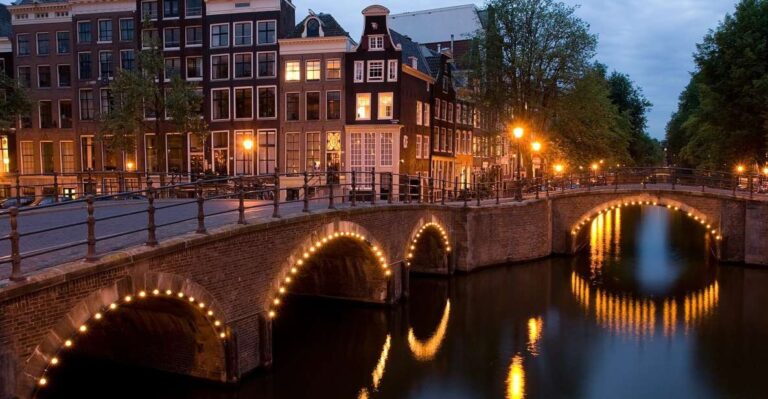 Amsterdam: Red Light District Self-Guided Audio Tour