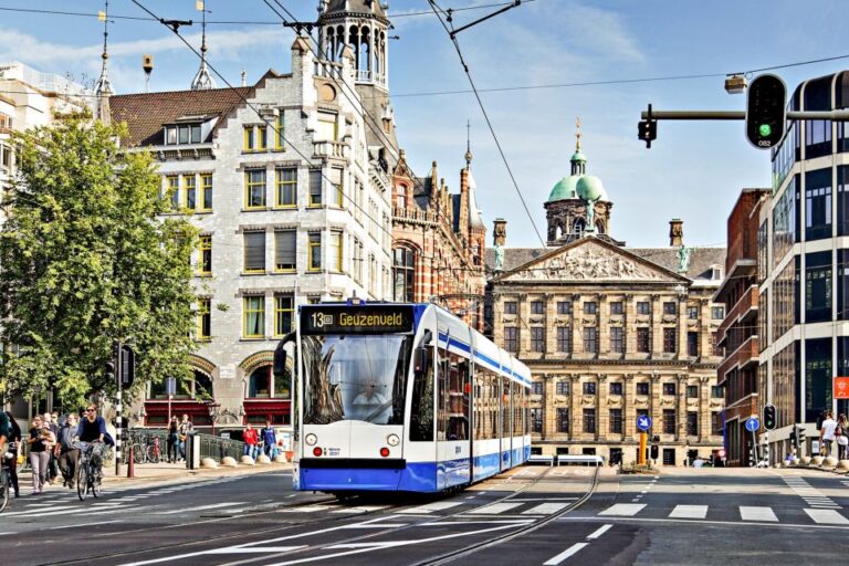 Amsterdam: Travel Ticket for 1-3 Days With Airport Transfer