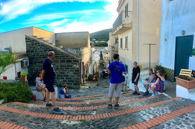 Archaeological Excursion to the Rocca Della Falconiera in Ustica