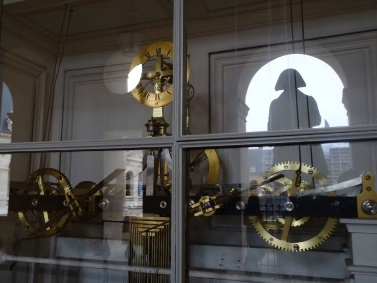 Army Museum: Invalides and Napoleons Tomb Guided Tour