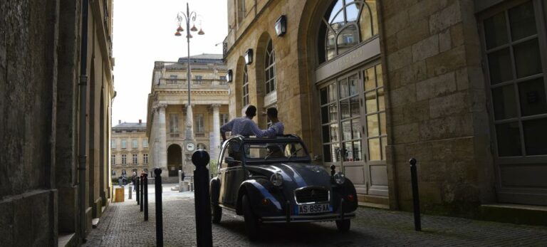 Bordeaux: Private Tour in a Citroën 2CV 45min