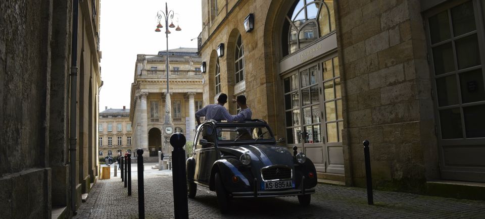 Bordeaux: Private Tour in a Citroën 2CV 45min - Discover Bordeaux in Style