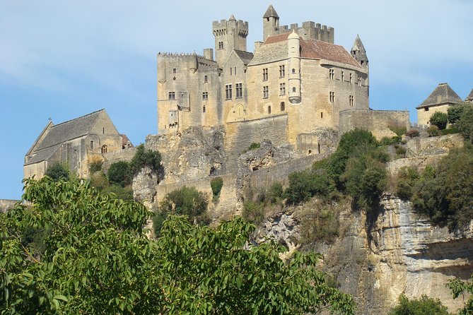 Bordeaux to Dordogne – Private Tour: Fortified Castles and Medieval Villages