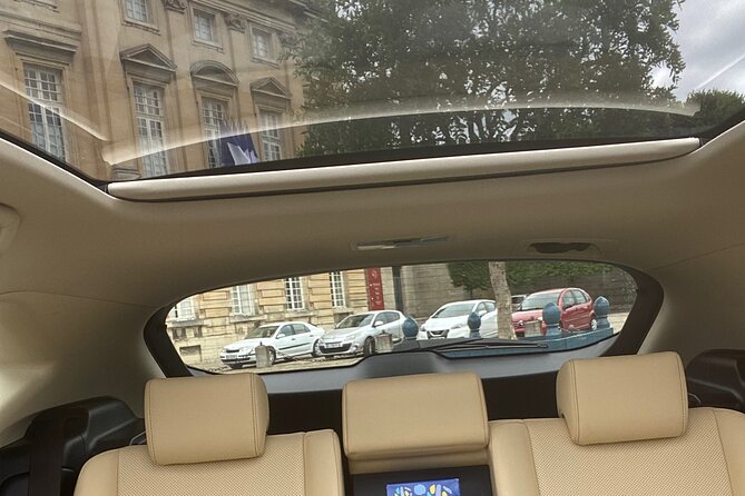 Charles De Gaulle Airport Transfer to Paris Hotel - Private and Shared Transfers