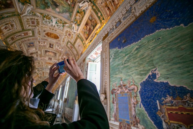 Family Friendly Private Vatican Tour Sistine Chapel & Saint Peter