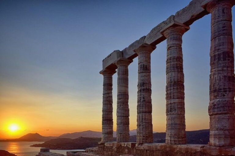 From Athens: Cape Sounion Private Day Trip at Sunset