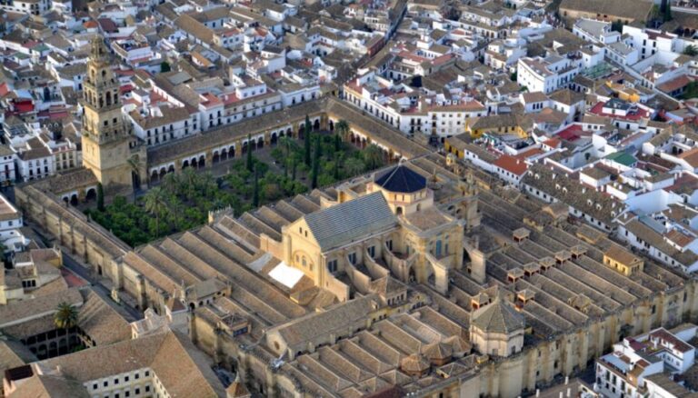 From Granada: Cordoba and Mezquita Full Day Tour