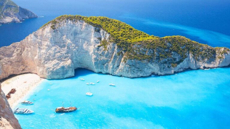 From Kefalonia: Zakynthos Boat Trip With Transfer