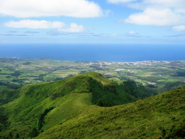 From Ponta Delgada: Lagoa Do Fogo Half-Day Jeep Tour