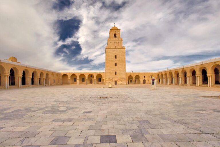 From Tunis: Kairouan and El Jem Private Day-Trip With Lunch