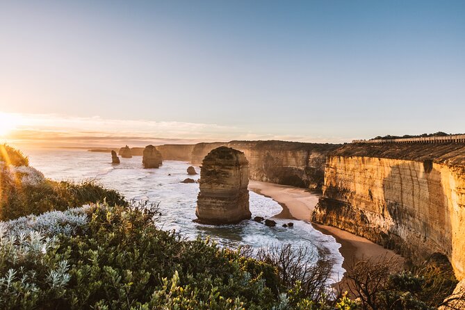 Full Day Tour of Great Ocean Road and 12 Apostles From Melbourne