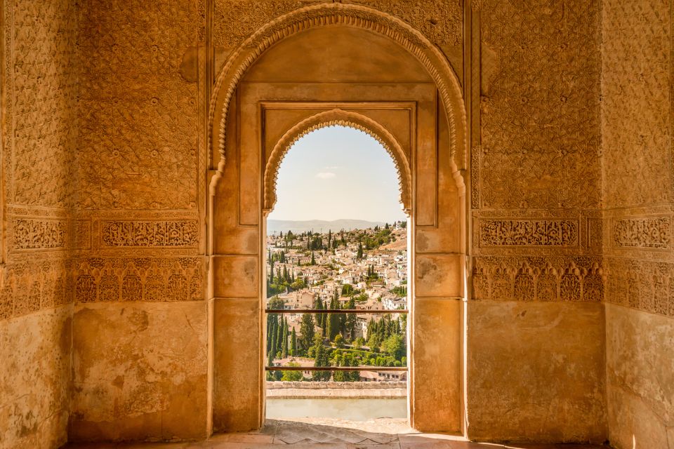 Granada: Alhambra Ticket and Guided Tour With Nasrid Palaces - Common questions