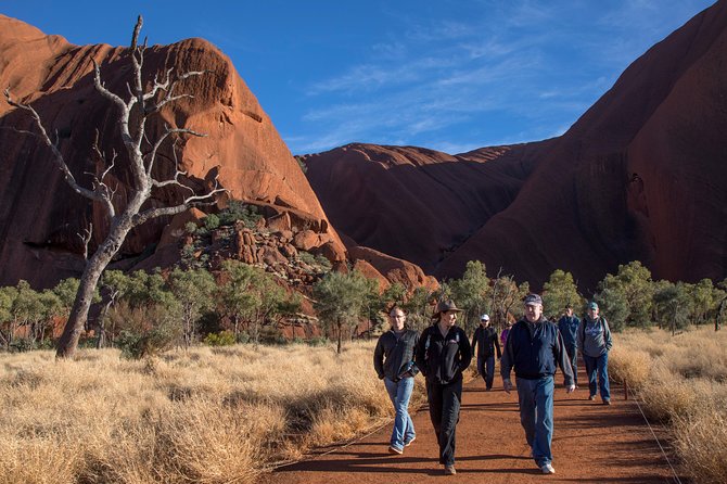 Highlights of Uluru Including Sunrise and Breakfast - Tour Details and Highlights