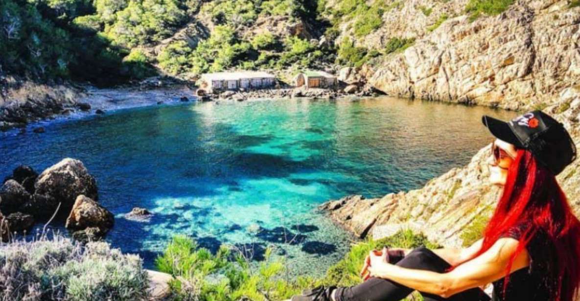 IBIZA : The Bay of Angels - Location and Description