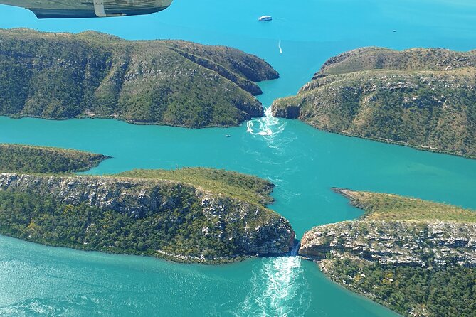 Incredible Islands Tour - Horizontal Falls & Cygnet Bay Pearl Farm - Island Hopping by Air