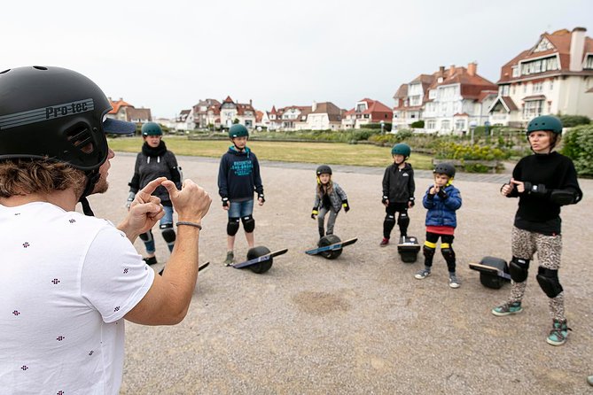 Initiations and Rides in Onewheel - Onewheel: A Unique Riding Experience