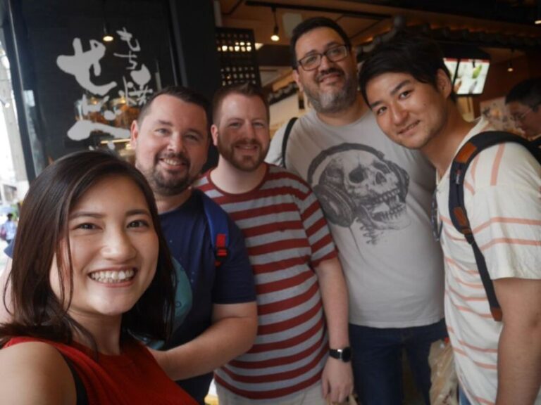 Kyoto: Walking Tour in Gion With Breakfast at Nishiki Market