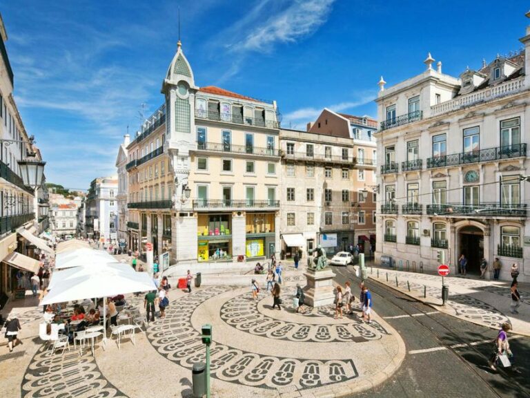 Lisbon: Private Half Day Tour