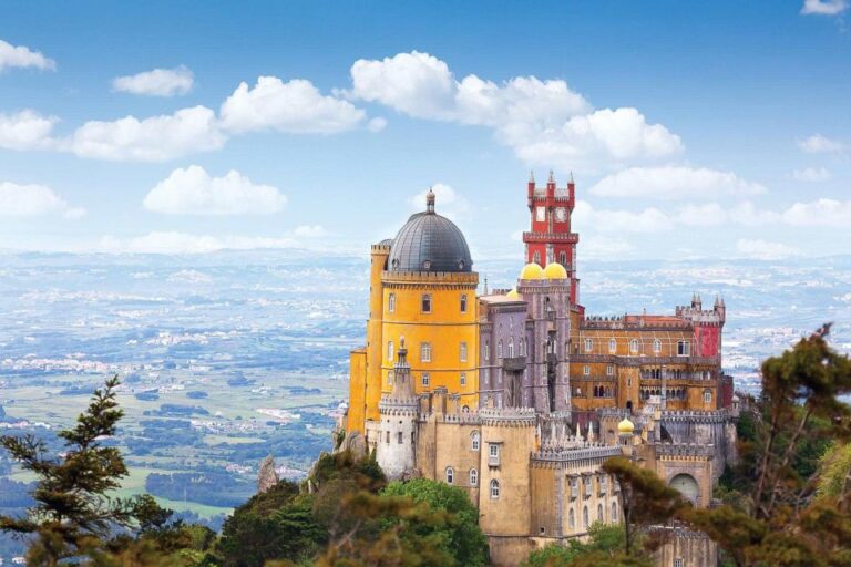 Lisbon, Sintra and Cascais: Full-Day Private Tour