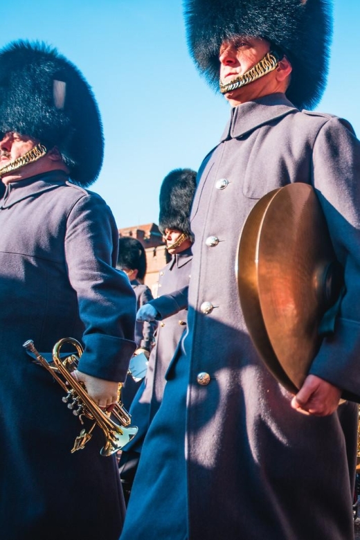 London: Changing of the Guard & Westminster Abbey