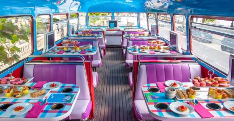 London: Peppa Pig Afternoon Tea Bus Tour With Audio Guide