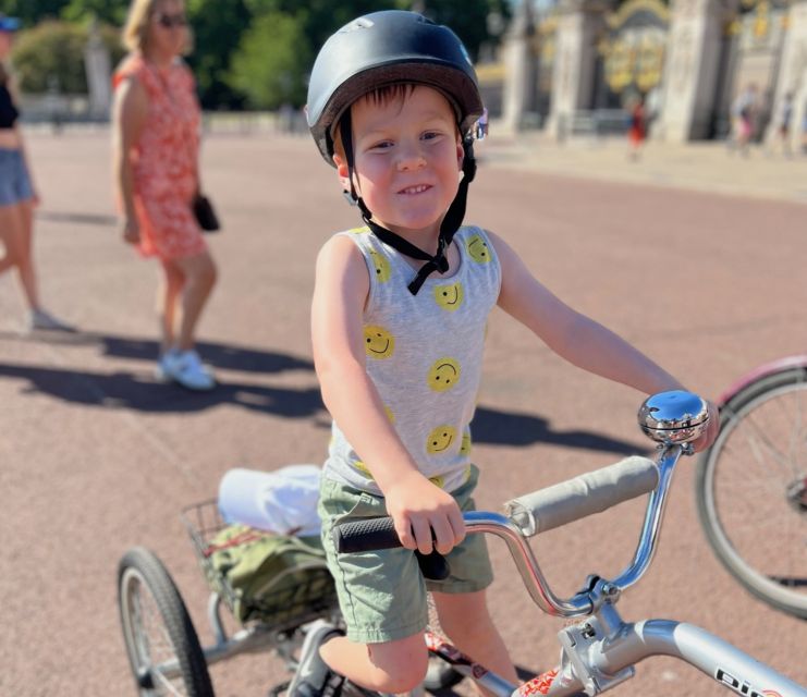 London: Private Family Guided Bike Tour With Childseats