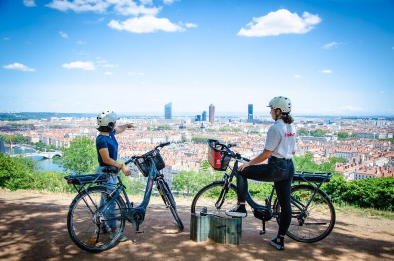 Lyon : 2 Hills E-Bikes Tour