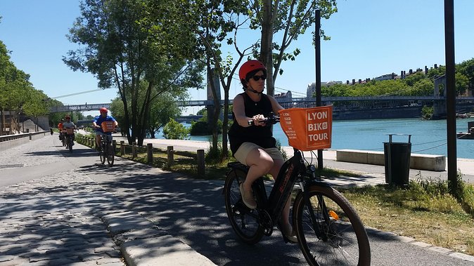 Lyon Small Group Guided Electric Bike Tour With Food Tasting - Tour Details