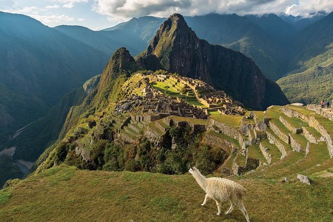 Machu Picchu By Car (2 Days) - Itinerary Details