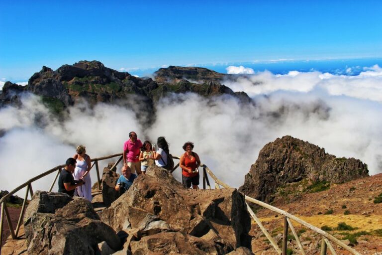 Madeira : Nuns Valleys and Pico Areeiro 4X4 Tour