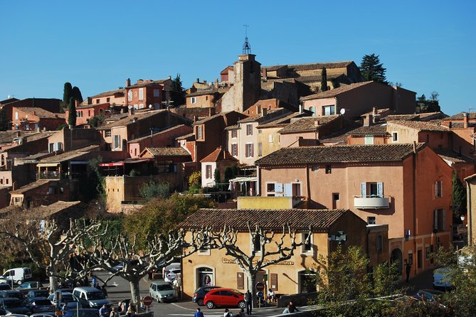 Market & Perched Villages of the Luberon Day Trip From Marseille