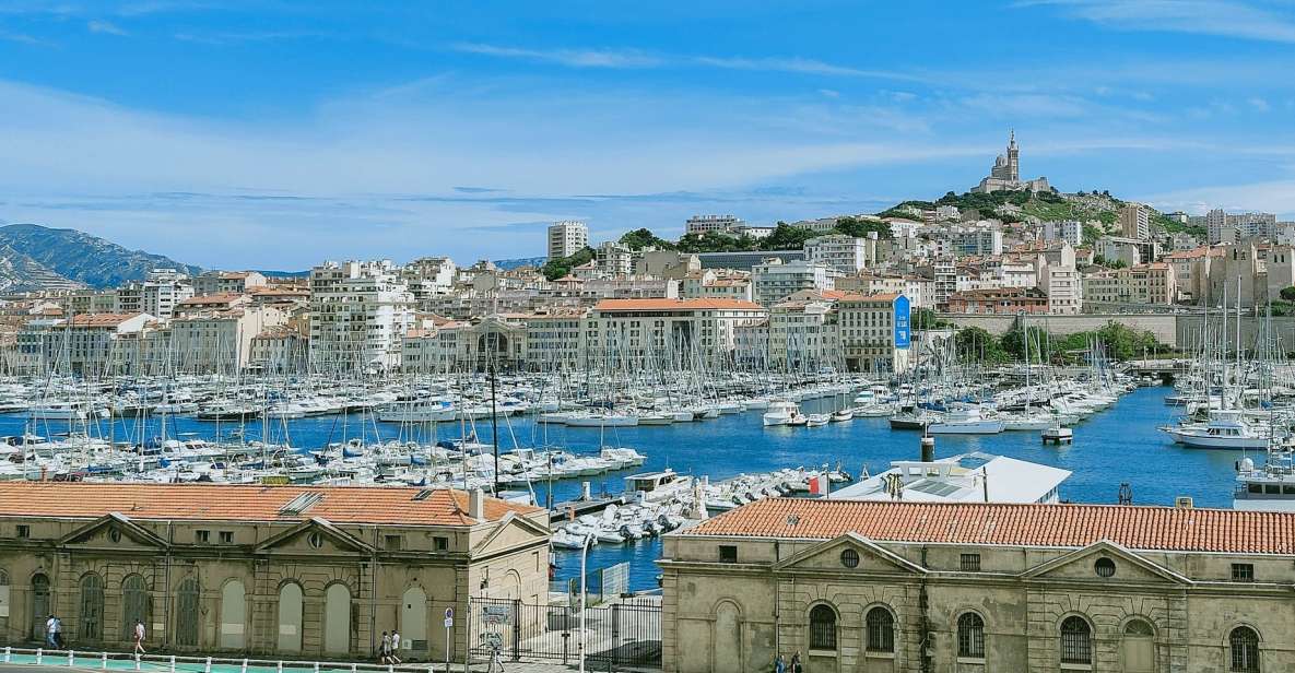 Marseille : Birthday Mission Outdoor City Game - Celebrate a Birthday in Style