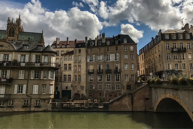 Metz Scavenger Hunt and Best Landmarks Self-Guided Tour