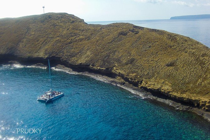 Molokini Snorkel and Performance Sail From Maalaea Harbor