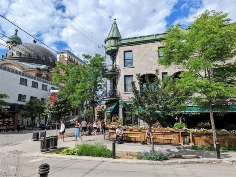 Montreal: Plateau Mont-Royal & Mile End Walking Tour