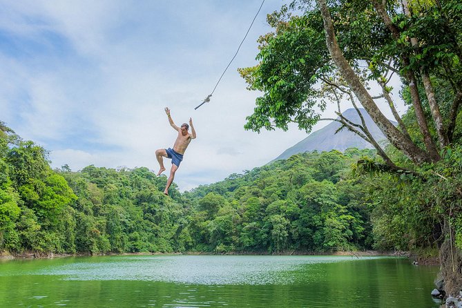 Morning Volcano Hike and Mistico Hanging Bridges - Activity Overview