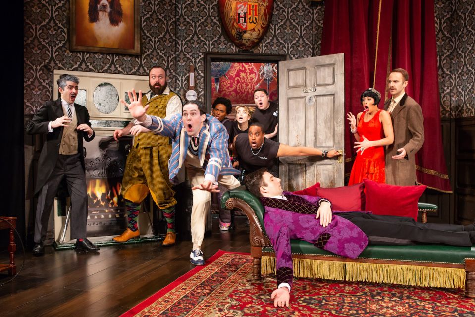 NYC: The Play That Goes Wrong Ticket at New World Stages - Experience Highlights