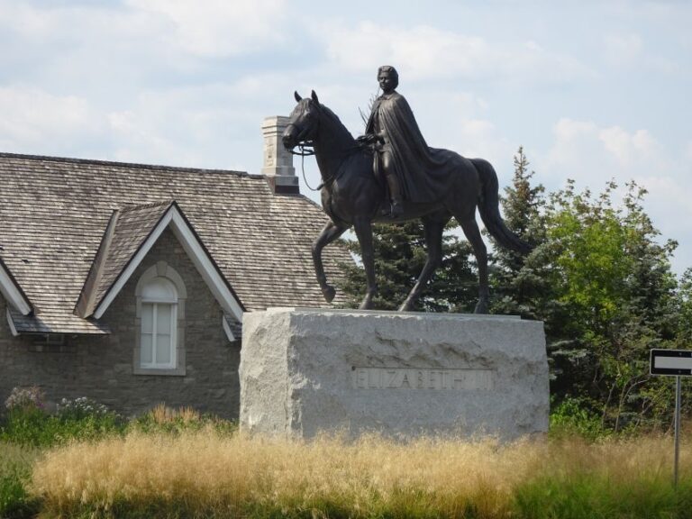 Ottawa Rideau River Self-Guided Walking Tour Scavenger Hunt