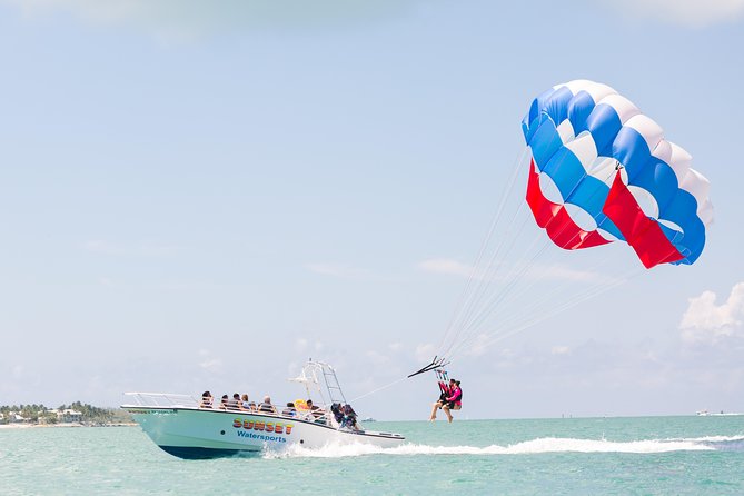 Parasailing at Smathers Beach in Key West