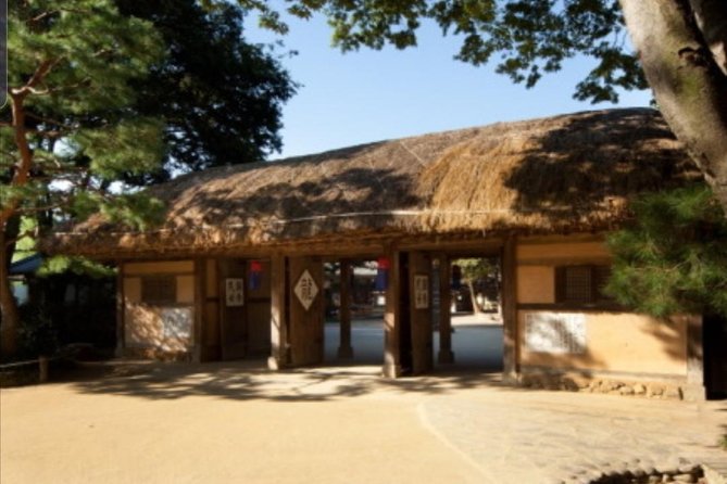 Private Folk Village, Suwon Hwaseong Fortress Tour